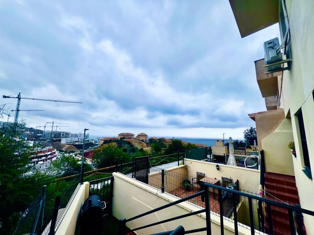 Venta de duplex en Calle Perdices, Fuengirola photo 2