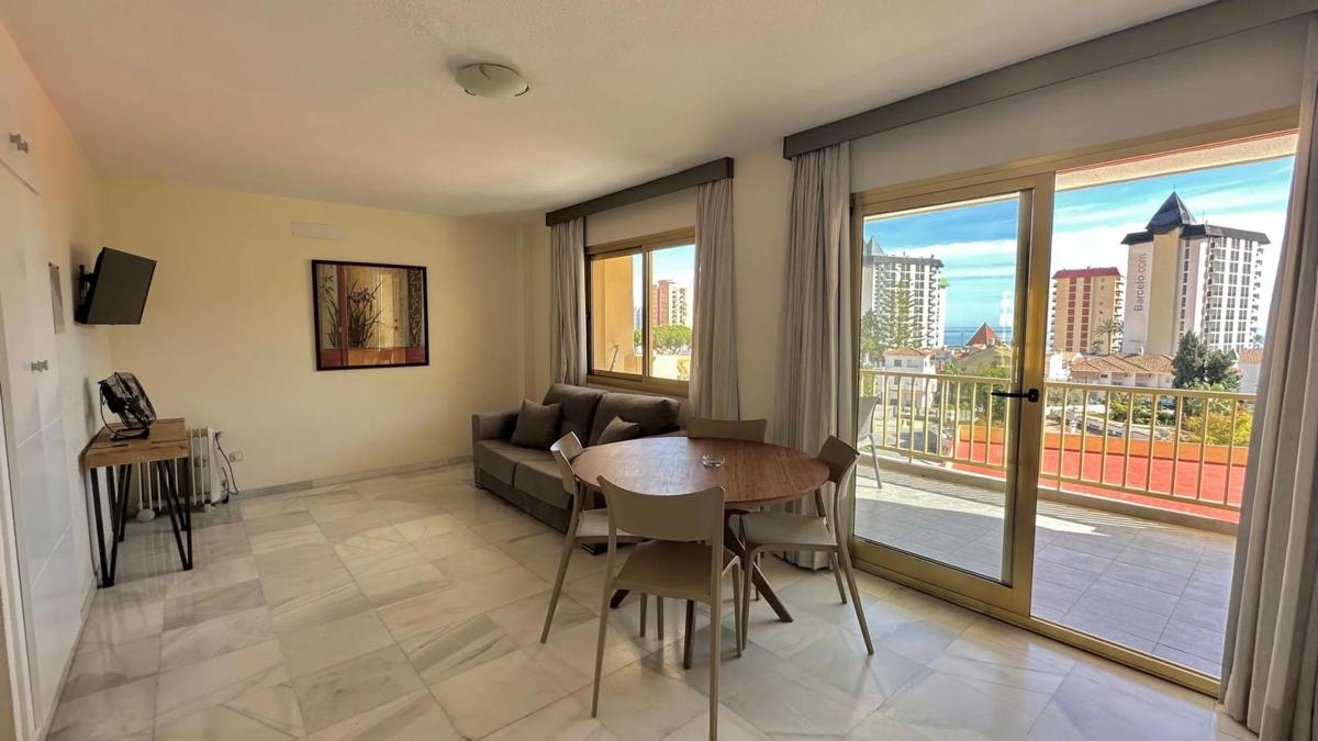 Venta de piso en Calle Huesca s/n, Fuengirola
photo 3