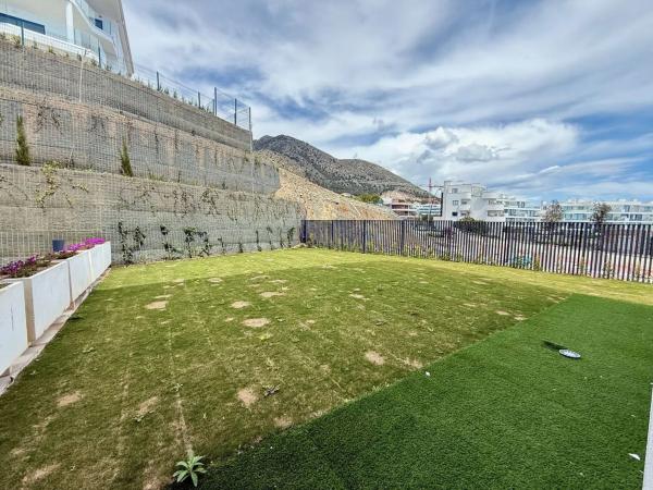 Piso en venta en Avenida Fuengirola, Fuengirola
thumbnail 2