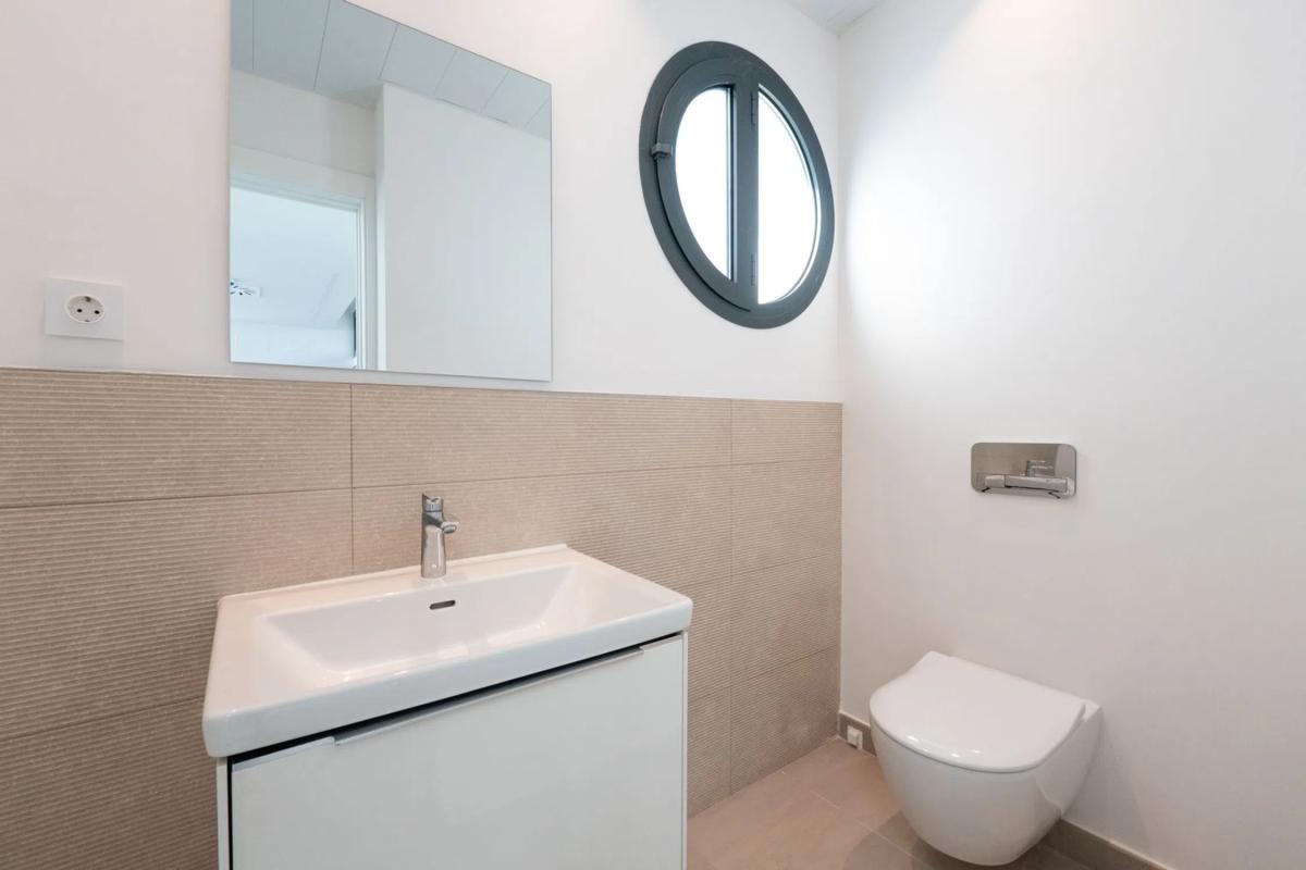 Venta de chalet adosado en Avenida del Higuerón , Fuengirola photo 4