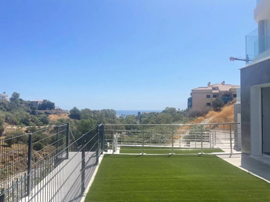 Venta de chalet adosado en Calle Pensamientos , Fuengirola photo 5
