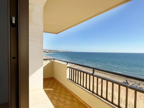 Apartment for sale in Playa de los Boliches, Fuengirola photo 1