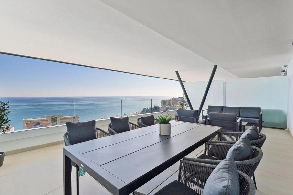 Venta de duplex en Calle Sierra de Cazorla, Fuengirola photo 5