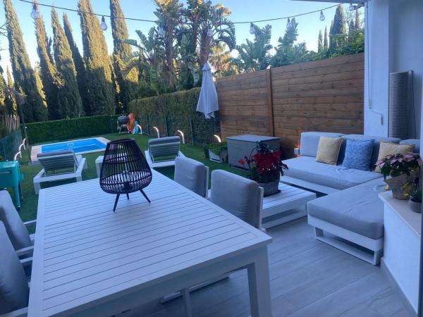 Terraced house for sale at  El Higuerón , Fuengirola photo 3