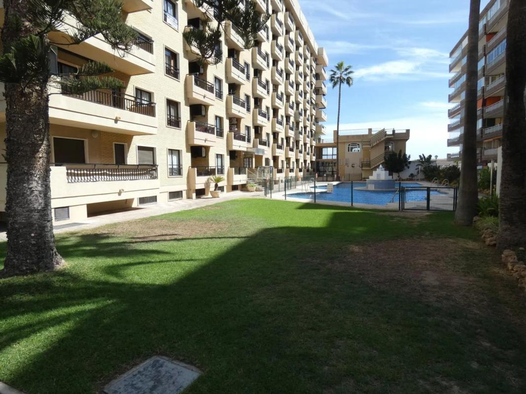 Venta de piso en Paseo Marítimo Rey de España, Fuengirola
photo 1