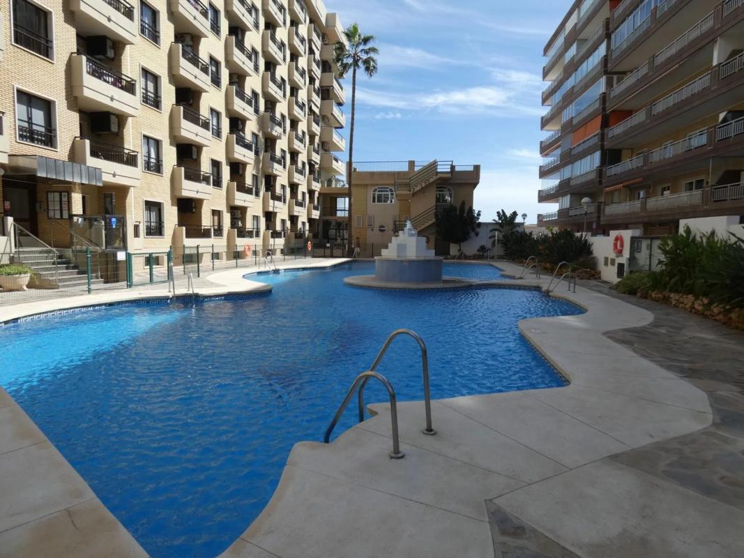 Venta de piso en Paseo Marítimo Rey de España, Fuengirola
photo 3