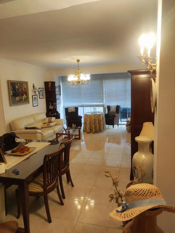 Venta de piso en Avenida Matías Sáenz de Tejada, 6, Fuengirola
photo 3