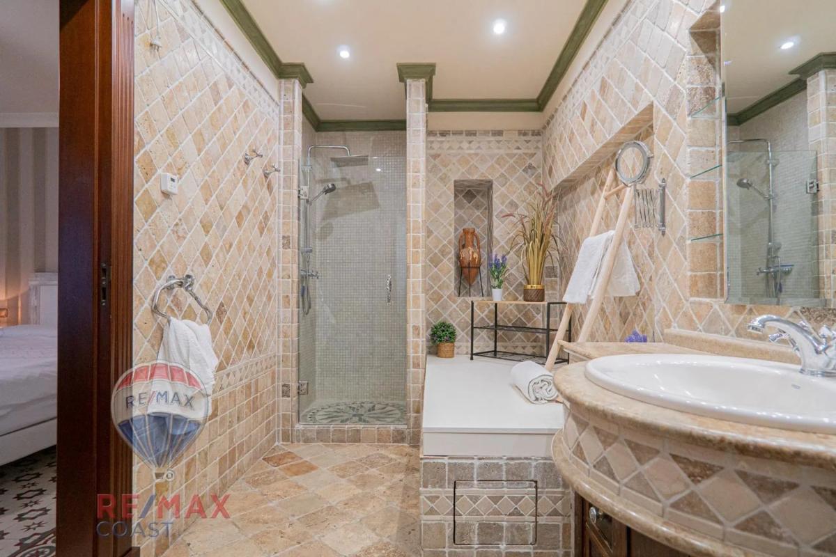 Venta de chalet independiente en Calle Troncón, Fuengirola
photo 1
