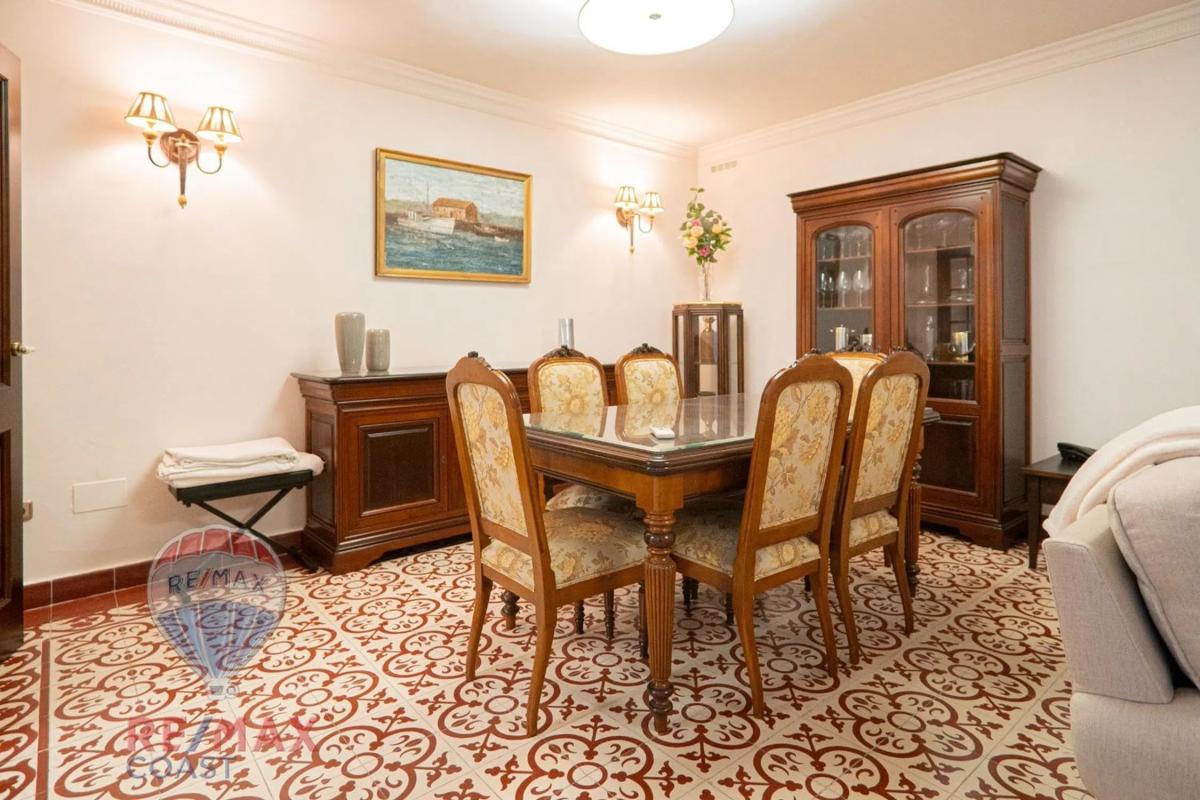 Venta de chalet independiente en Calle Troncón, Fuengirola
photo 2