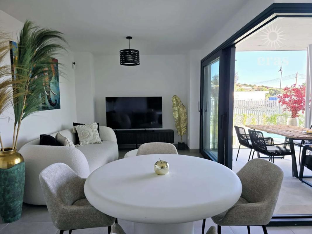 Sale of apartment in Calle Aliaria, Fuengirola
 photo 5