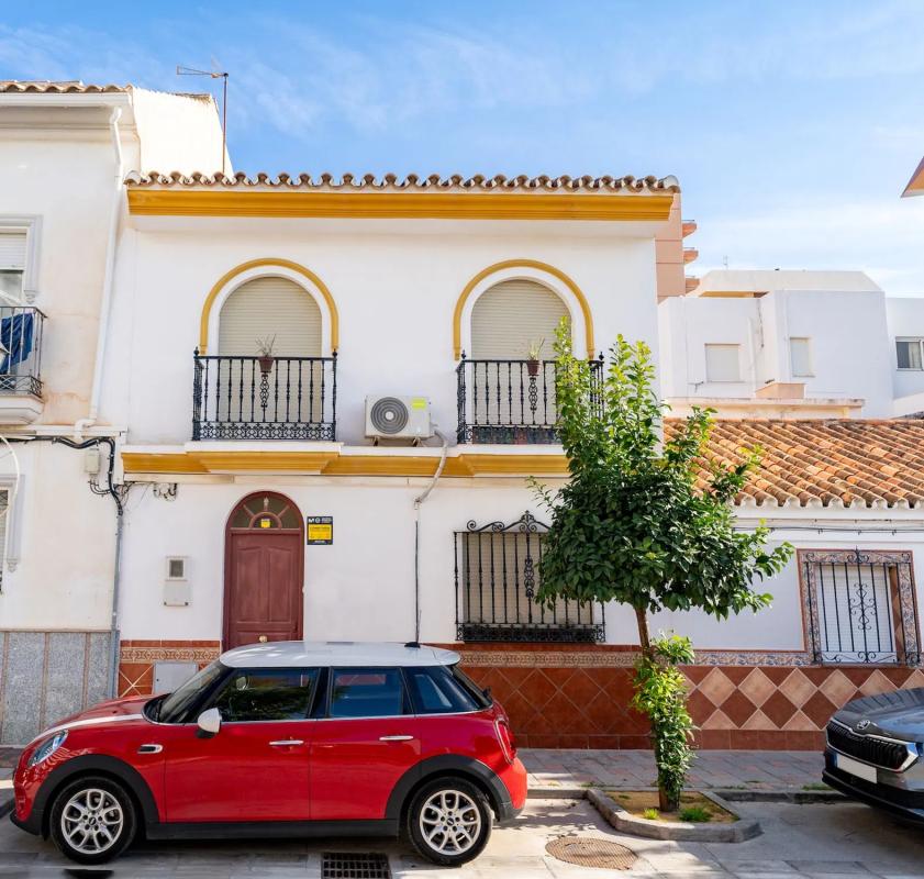 Venta de chalet adosado en Calle Madrid , Fuengirola photo 1