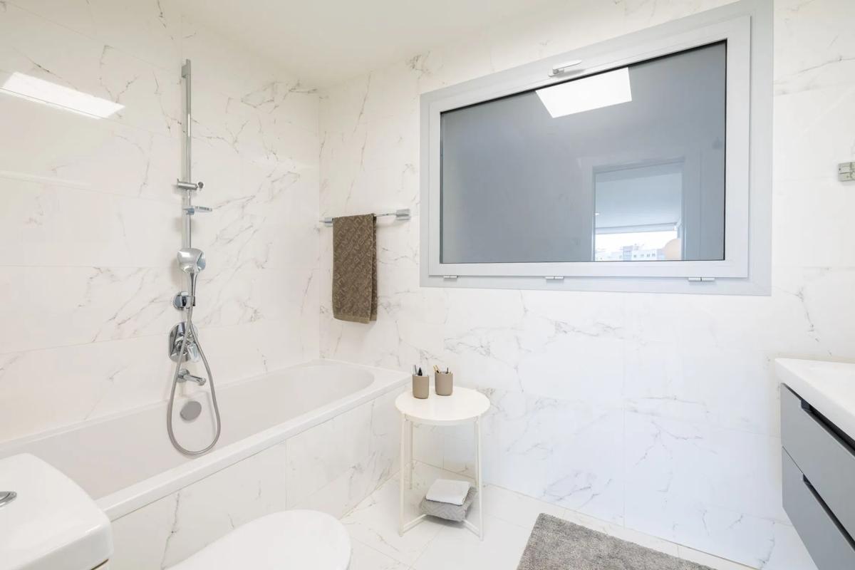 Продажа квартиры на Av. del Higueron, Фуэнхирола
photo 3