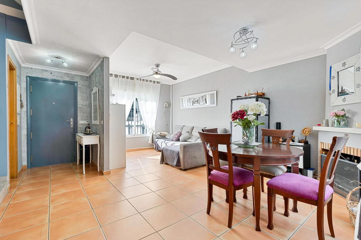 Venta de chalet adosado en Calle Eugenia de Montijo , Fuengirola photo 4