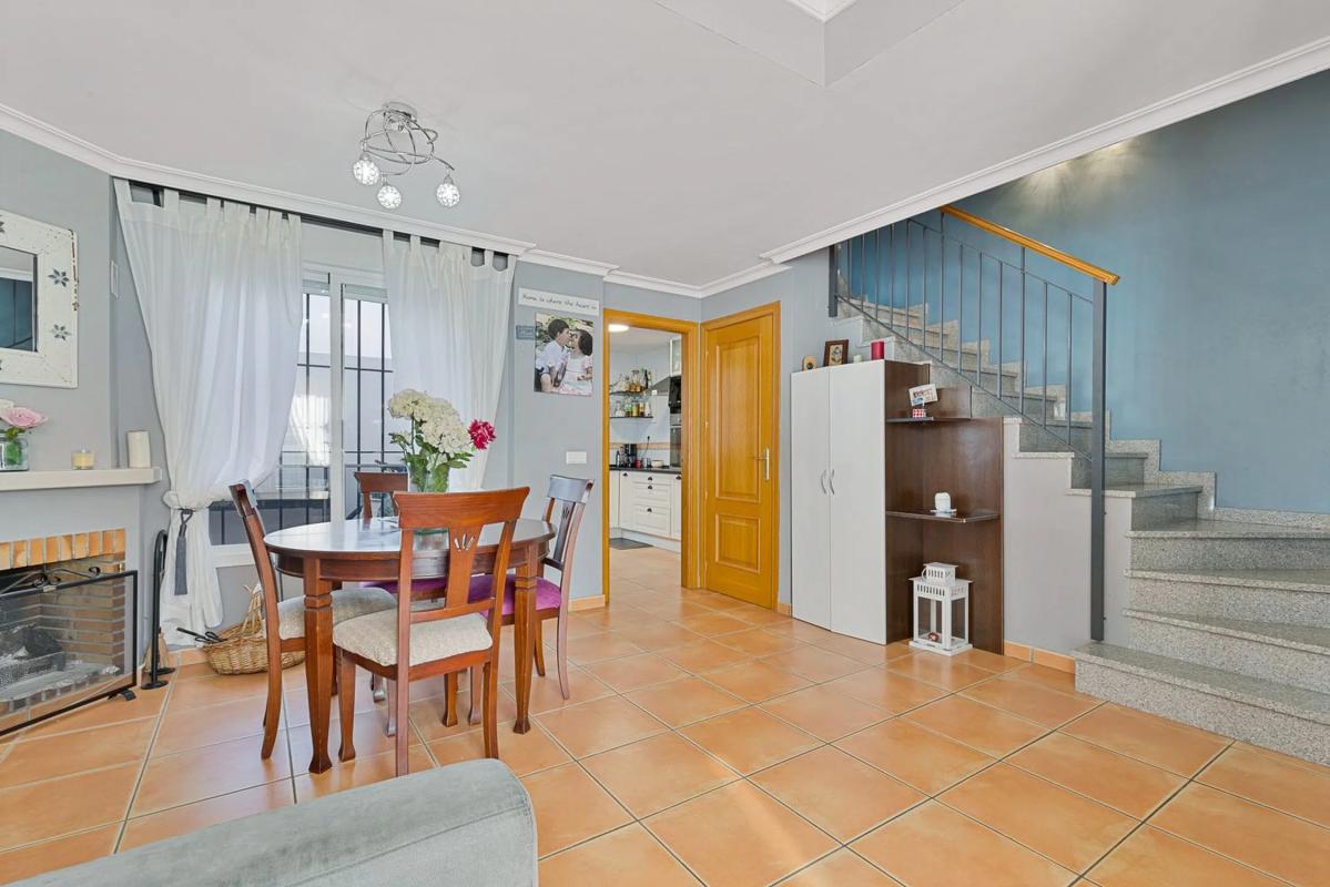 Venta de chalet adosado en Calle Eugenia de Montijo , Fuengirola photo 5