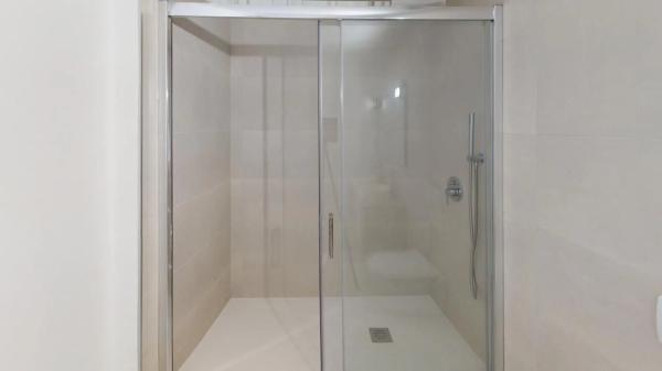 Apartment for sale in  Avenida Fuengirola, 48, Fuengirola photo 2