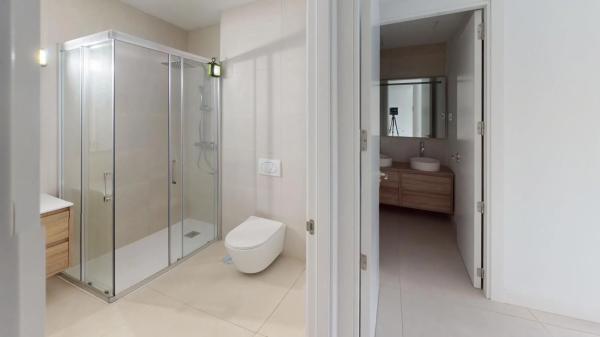 Apartment for sale in  Avenida Fuengirola, 48, Fuengirola photo 3