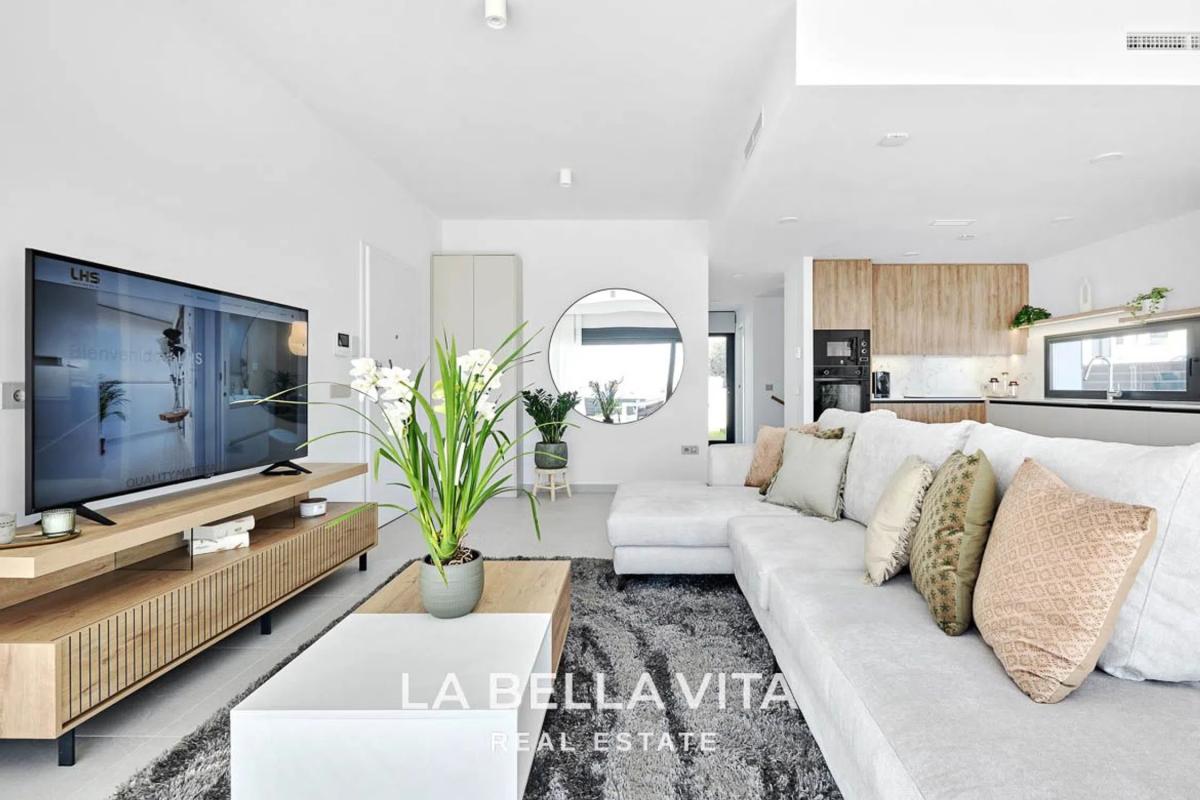 Properties for sale and rent in Spain photo 2