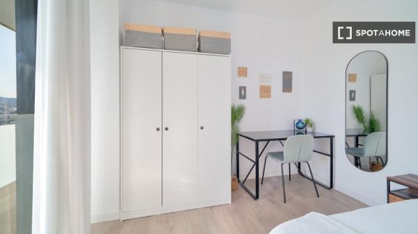 Habitación en piso compartido en Málaga photo 3