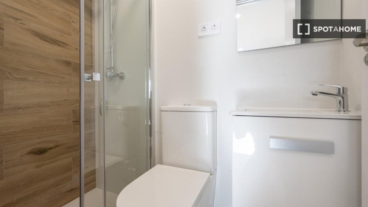 Properties for sale and rent in Spain photo 4