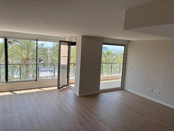 Venta de piso en Barrio Casco Histórico-Santa Cruz, Alicante / Alacant
 photo 4