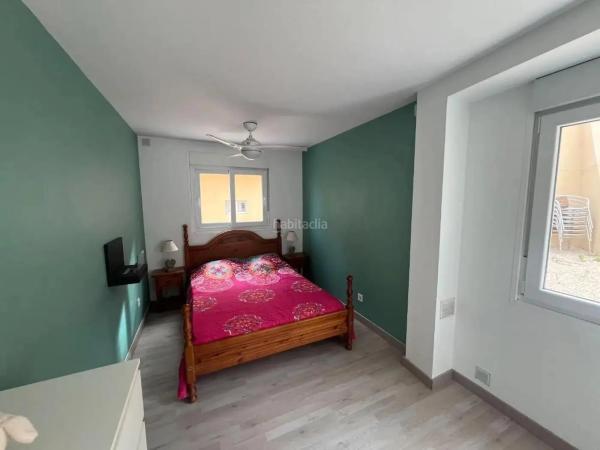 Chalet independiente en venta en Pueblo Acantilado - Lanuza, El Campello
photo 1