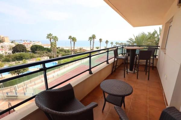 Duplex en venta en Avenida Río Llobregat, Pilar de la Horadada thumbnail 1