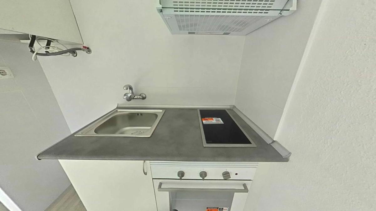 Venta de piso en Calle del Ancla, Torrevieja
photo 1