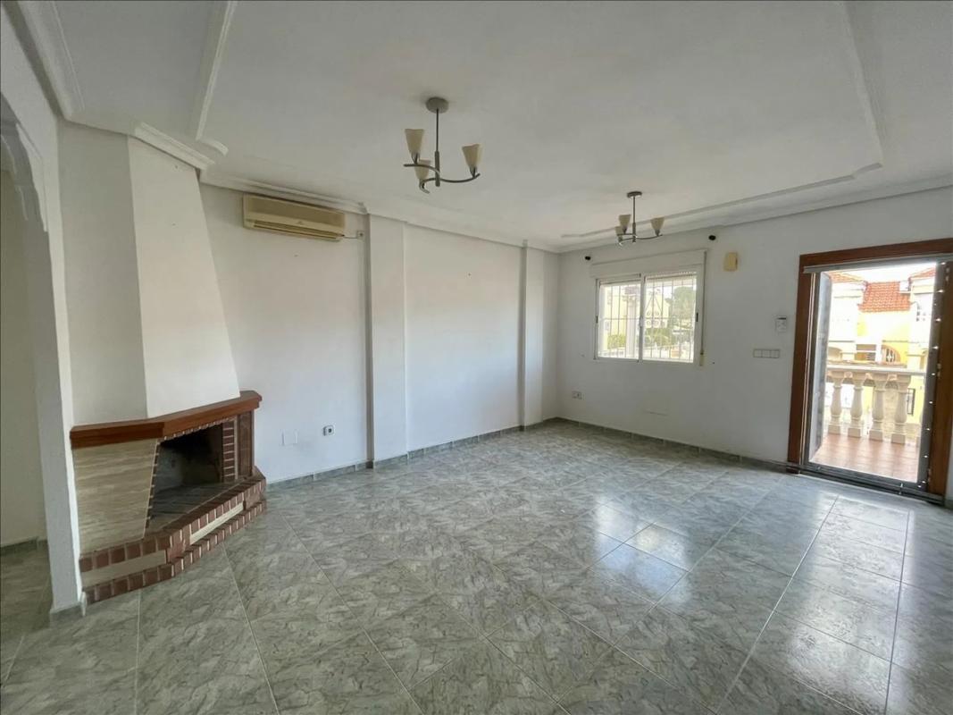 Venta de piso en Calle Málaga, San Miguel de Salinas
 photo 4
