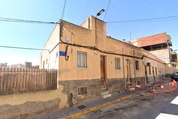 Sprzedaż mieszkania w Calle Molins, Crevillente
 photo 3