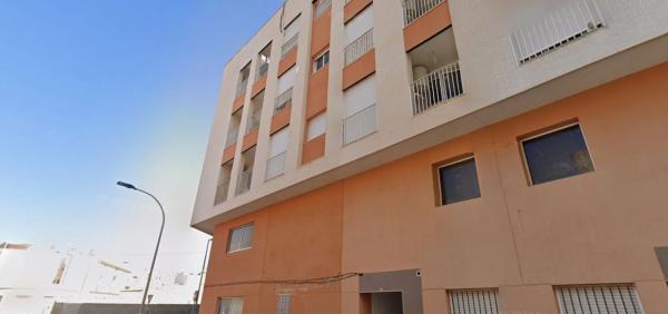 Venta de piso en Calle de l'Almirall Roger de Lluria, El Campello
 photo 2