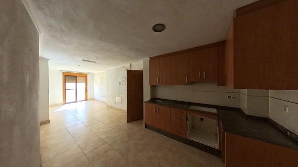 Продажа квартиры на Calle Cruz Pujalte, Монфорте-дель-Сид
 photo 3