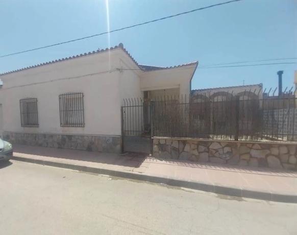 Terraced house for sale at Calle San Jose , Algueña photo 1