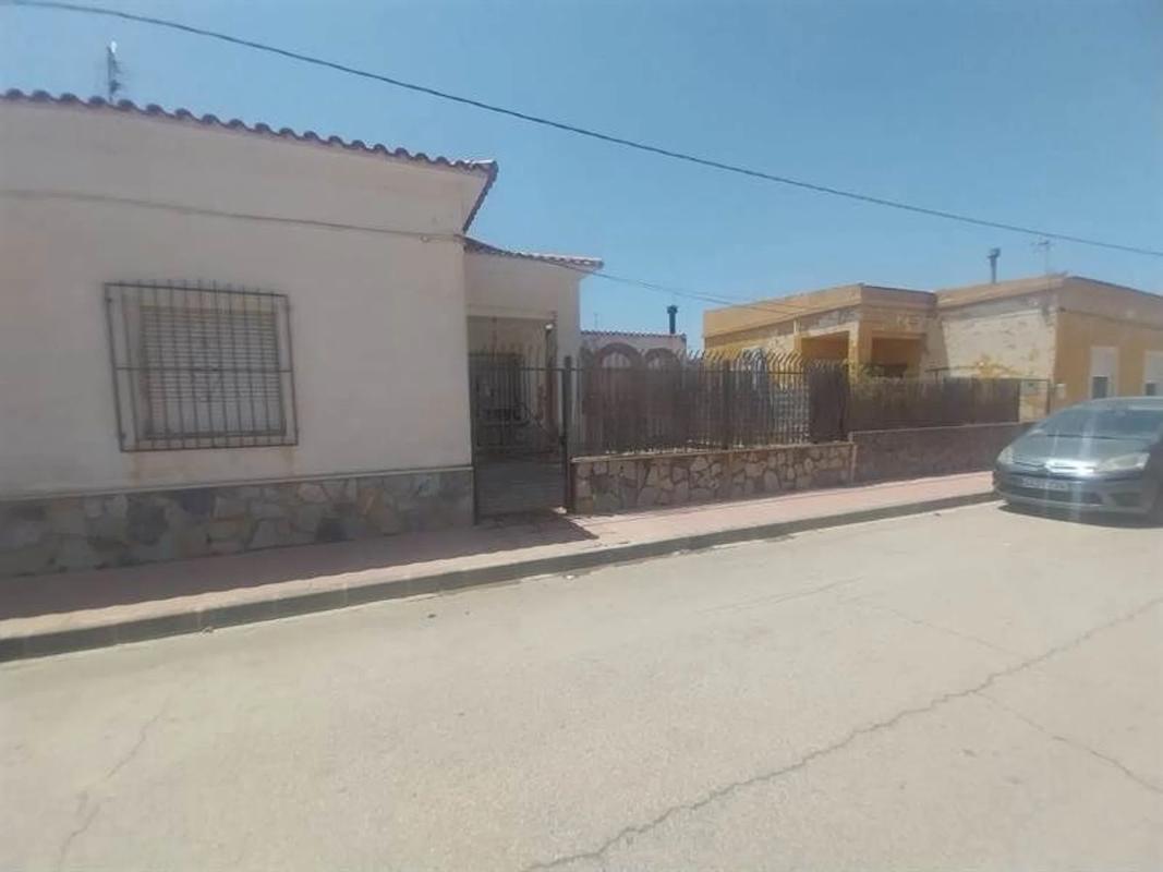 Propiedades en venta y alquiler en España photo 2