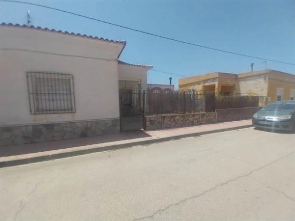 Terraced house for sale at Calle San Jose , Algueña thumbnail 1
