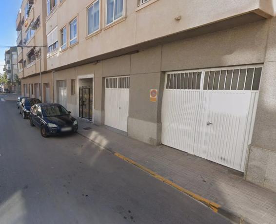 Venta de piso en Calle Doctor Marañón, Monforte del Cid
thumbnail 1