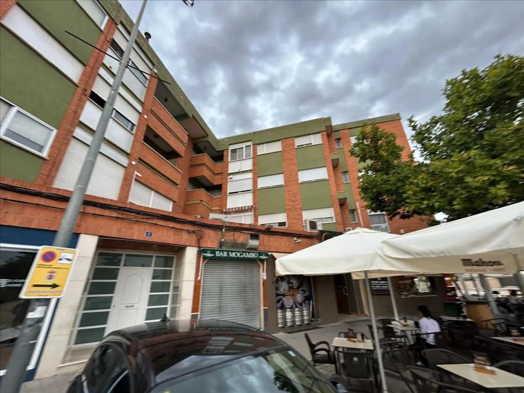 Venta de piso en Avenida de la Feria, Yecla
 photo 2