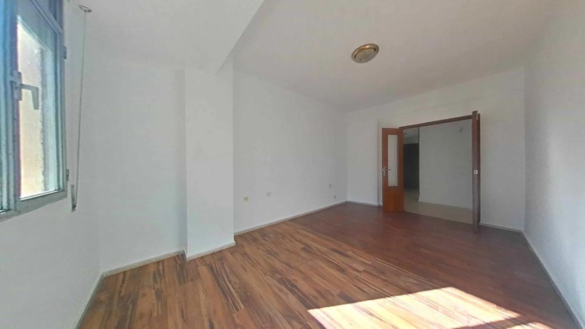 Venta de piso en Calle del General Cabanellas, Yecla
photo 3