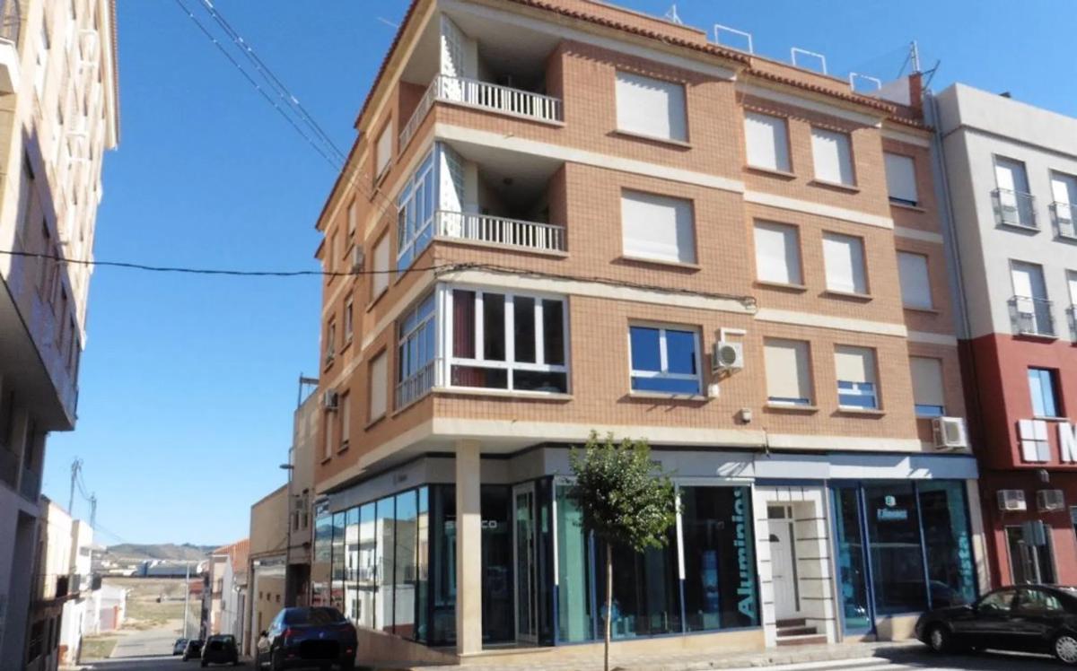 Sale of apartment in Avenida de Yecla, Jumilla
photo 2