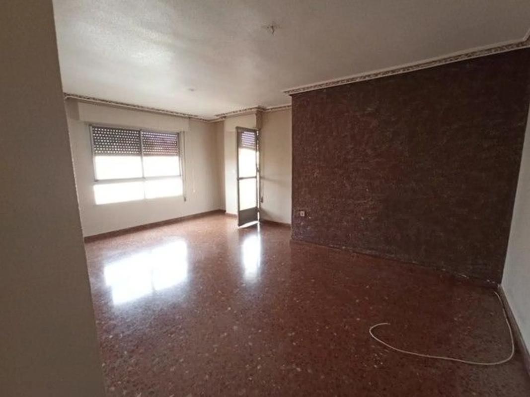 Sale of apartment in Avenida de Yecla, Jumilla
photo 3