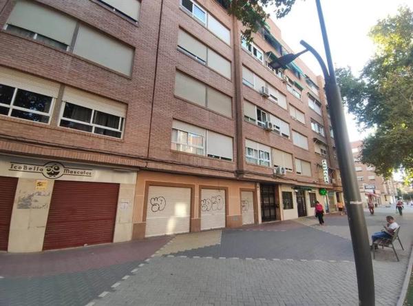 Продажа квартиры на Alameda de Cervantes, Лорка
 photo 3