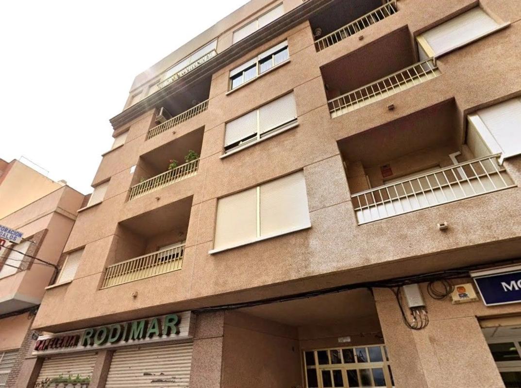 Venta de piso en Calle Pablo Iglesias, Águilas
photo 1