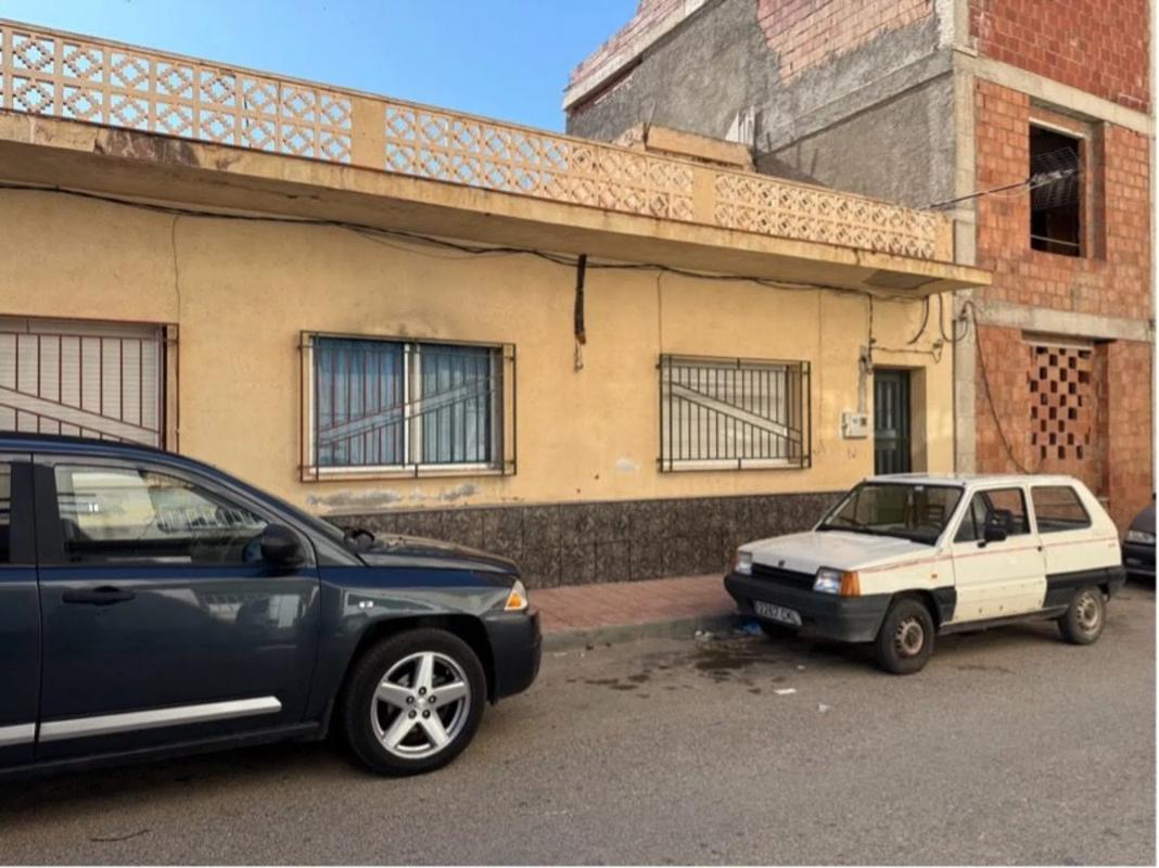Venta de chalet independiente en Calle Pianista Adolfo Olivares Soto, Águilas
photo 1