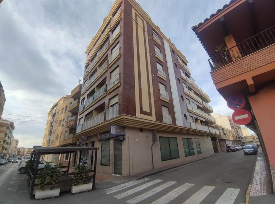 Venta de piso en Calle San Pascual, Águilas
photo 1