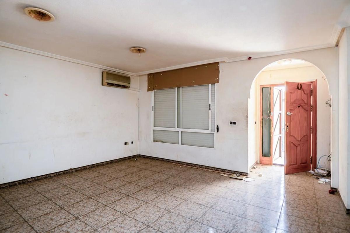 Продажа квартиры на Calle Calderón Barca, Картахена
photo 3