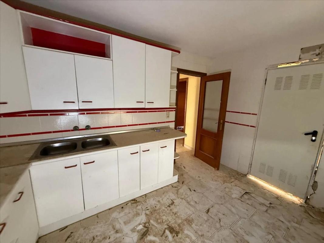 Продажа квартиры на Calle Esplandiú, Картахена
 photo 5