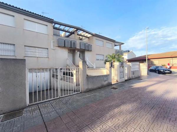 Частный шале на продаже в  Calle Puerto Pizarro, Картахена photo 3