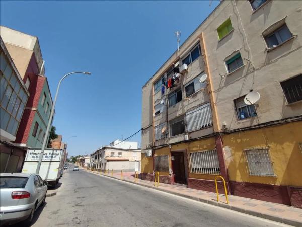 Sale of flat in Calle Alcalde Bartolomé Spottorno, Cartagena
 photo 2