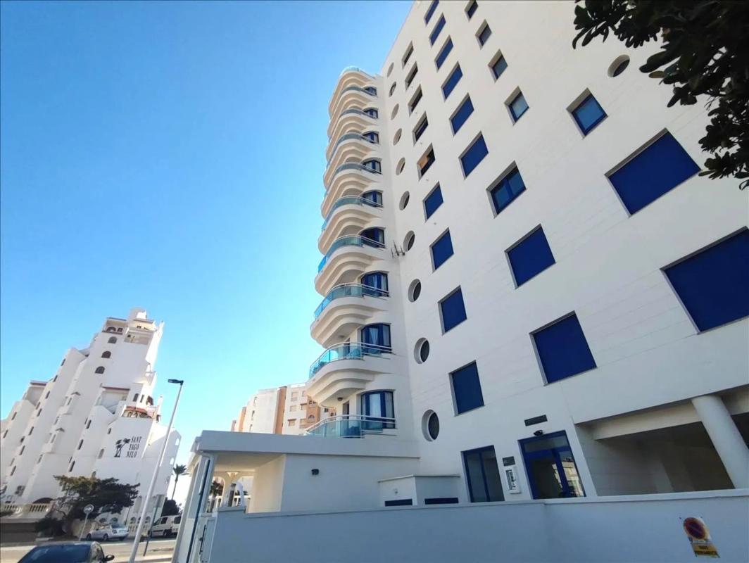 Venta de piso en Calle Poligono Z-1, La Manga Del Mar Menor
photo 2