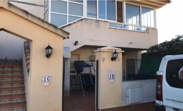 Продажа квартиры на Calle Torrente, Лос Алькасарес
 photo 2