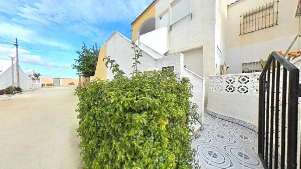 Продажа квартиры на Calle Cibeles, Лос Алькасарес
 photo 2